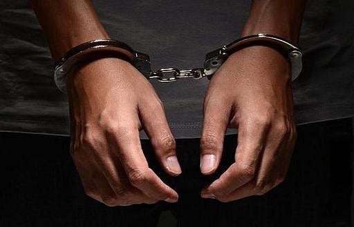 Mumbai: Railway cops arrest man for intoxicating commuters, stealing valuables - Vimarsana News