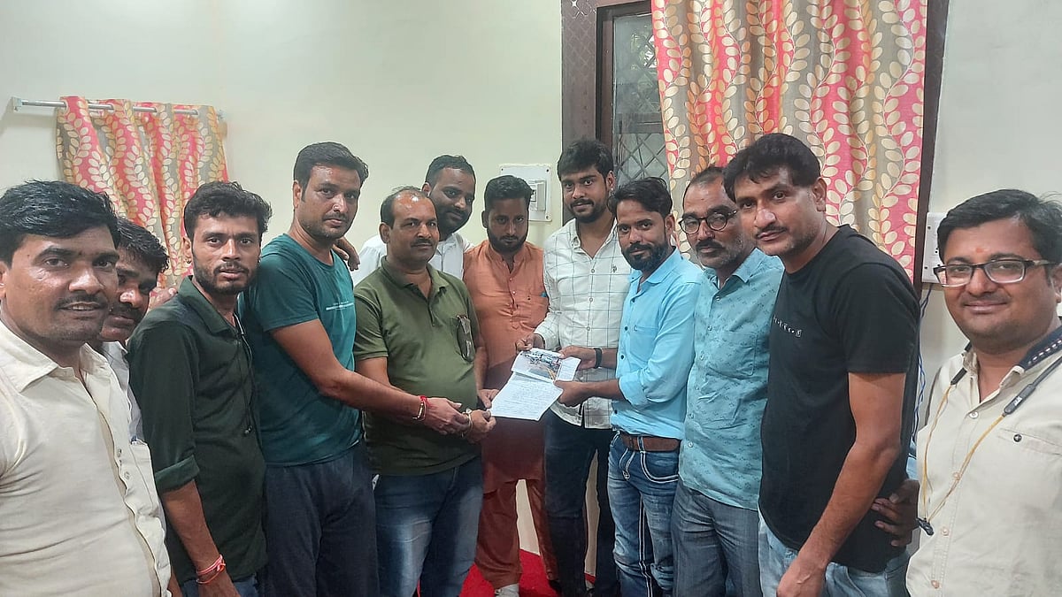 Alot: Demand raised to construct garden in place of defunct hand pump - Vimarsana News