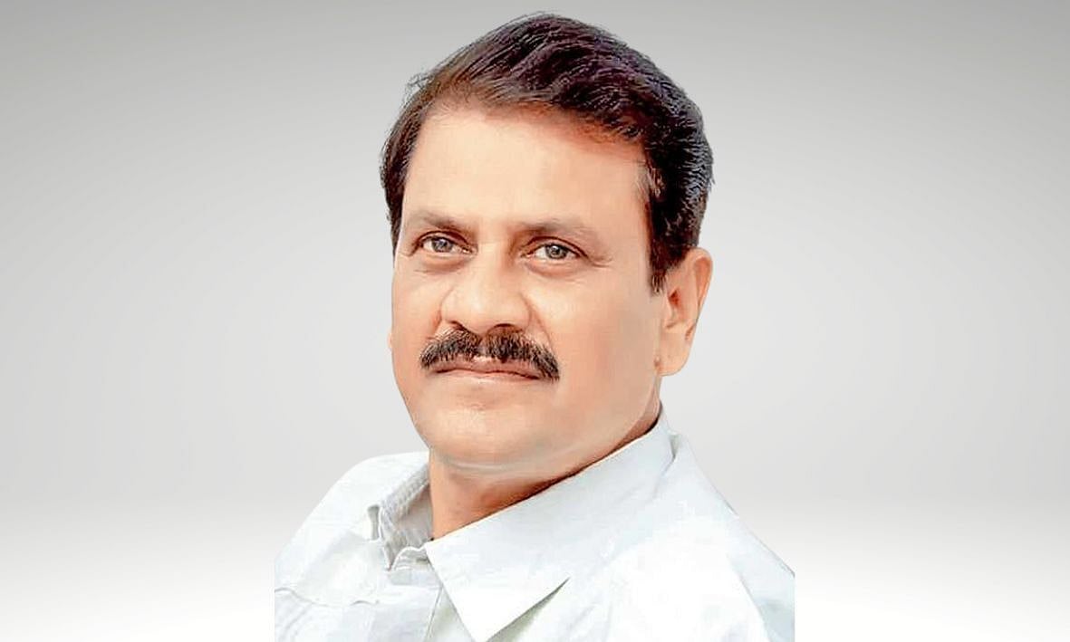 Mumbai: Eknath Shinde camp MLA Prakash Surve bats for garba-dandiya up to 12 in the night - Vimarsana News