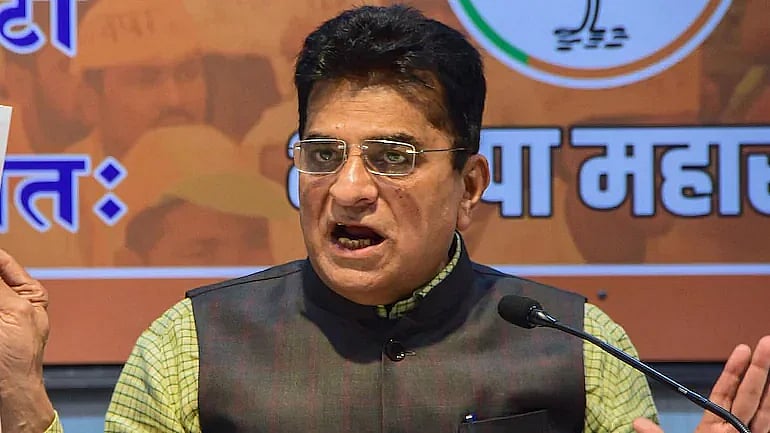 Mumbai: After Noida towers demolition, BJP leader Kirit Somaiya demands audit of illegal high-rises - Vimarsana News