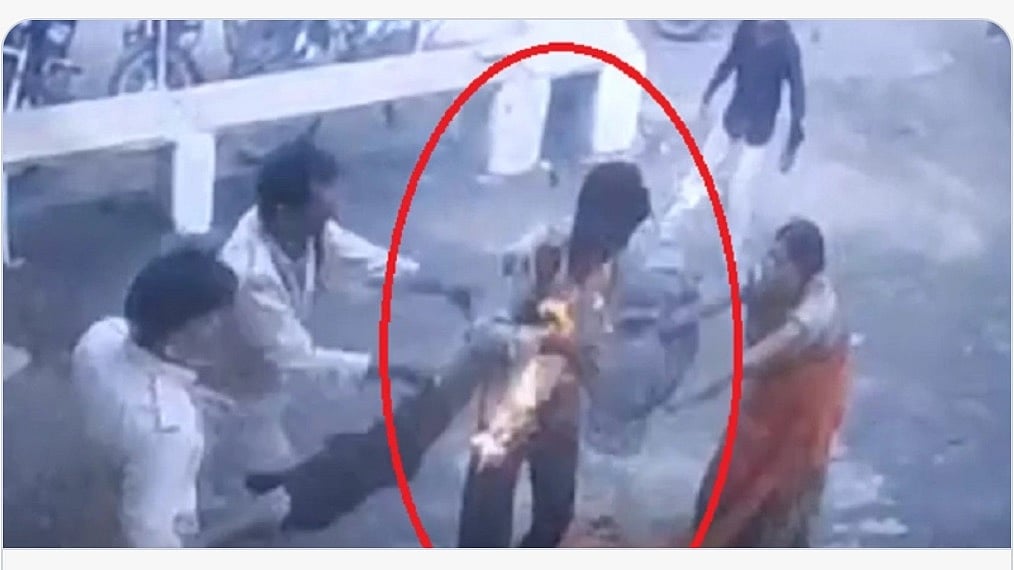 MP: Stressed over crop loss, farmer in Sagar tries to immolate self at police station - Vimarsana News