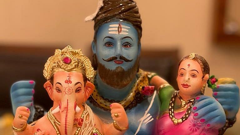 Ganeshotsav 2022: Ancient Ganpati cast is blessing Mumbai family since 1879 - Vimarsana News