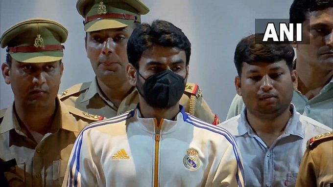 Self-proclaimed politician Shrikant Tyagi's bail plea rejected in Noida assault case, to remain in judicial custody - Vimarsana News