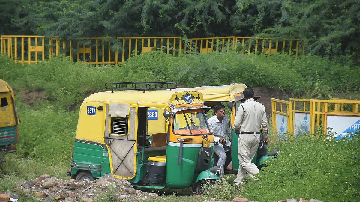 Ujjain: Auto drivers protest RTO's checking campaign - Vimarsana News