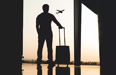 Oh, no! Businessman lands at wrong destination, misses big meeting - Vimarsana News