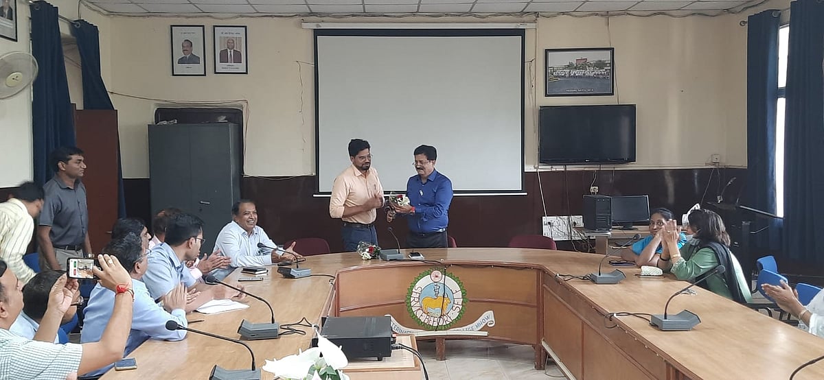 Mhow Dr BP Shukla takes over as dean of Veterinary College