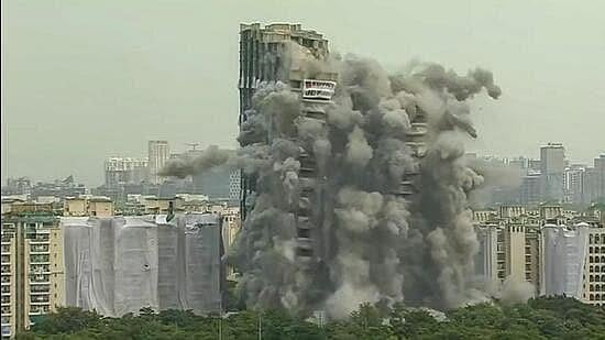 Noida twin towers demolition: Impact on ATS Village wall, no damage to nearby buildings, say officials - Vimarsana News