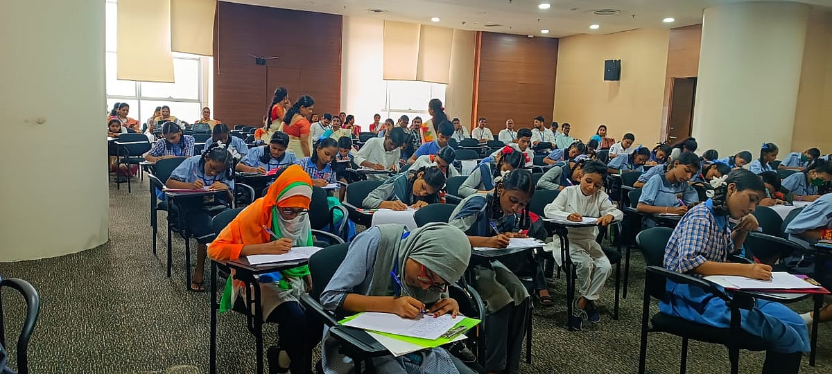 Navi Mumbai: 70 students participate in inter-school essay competition held in Belapur - Vimarsana News