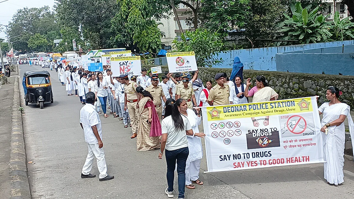 Deonar police held two awareness programs back to back against the use of drugs on Tuesday and Wednesday with around 750 youth participating in the program.
