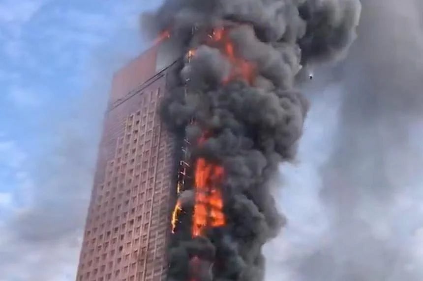 WATCH: Massive fire engulfs high-rise tower in China's Changsha - Vimarsana News