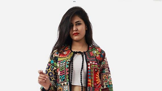 How to get instant style ready during Navratri: Celeb Stylist Chhaya Momaya shares some quick tips... - Vimarsana News