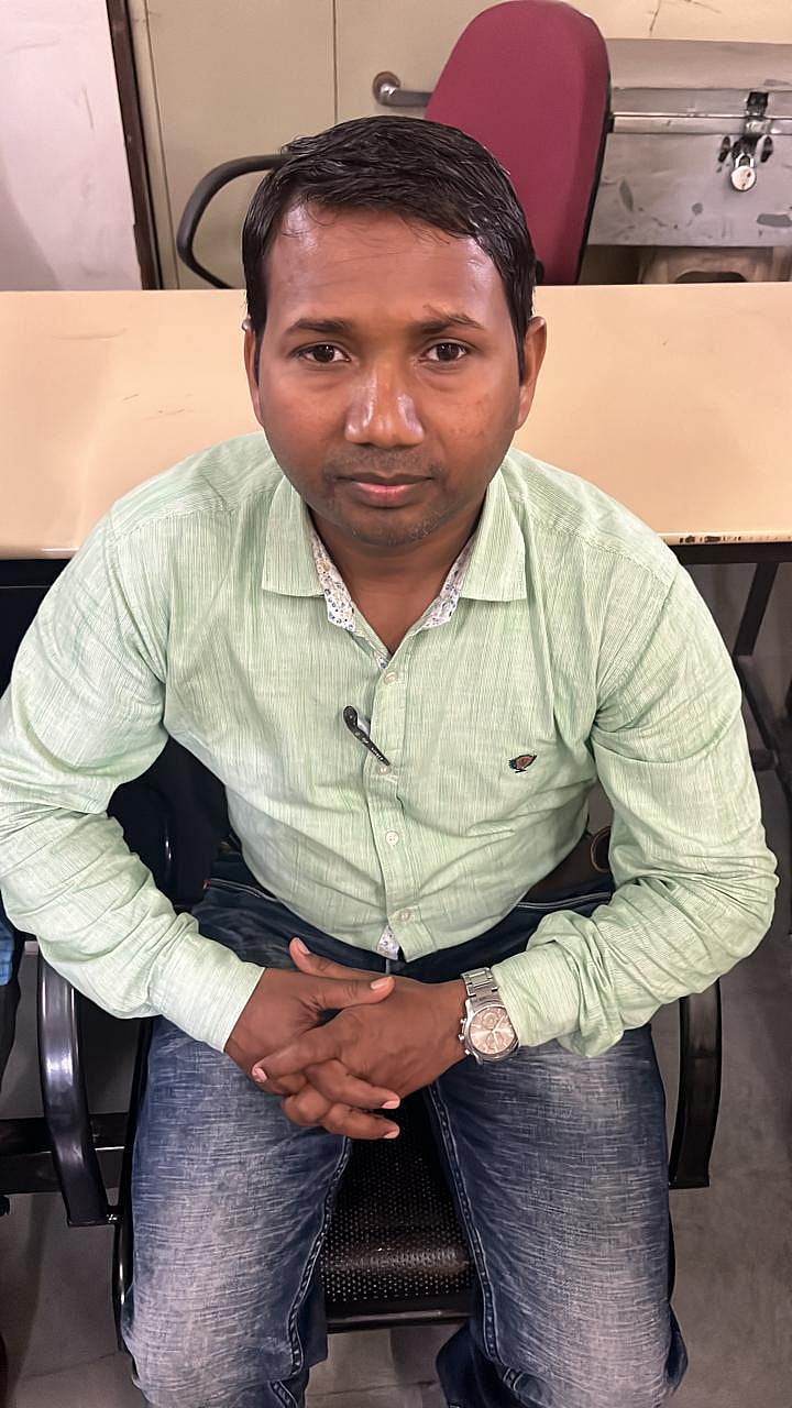 Indore: West Discom engineer, driver caught accepting Rs 10K bribe by Lokayukta police - Vimarsana News