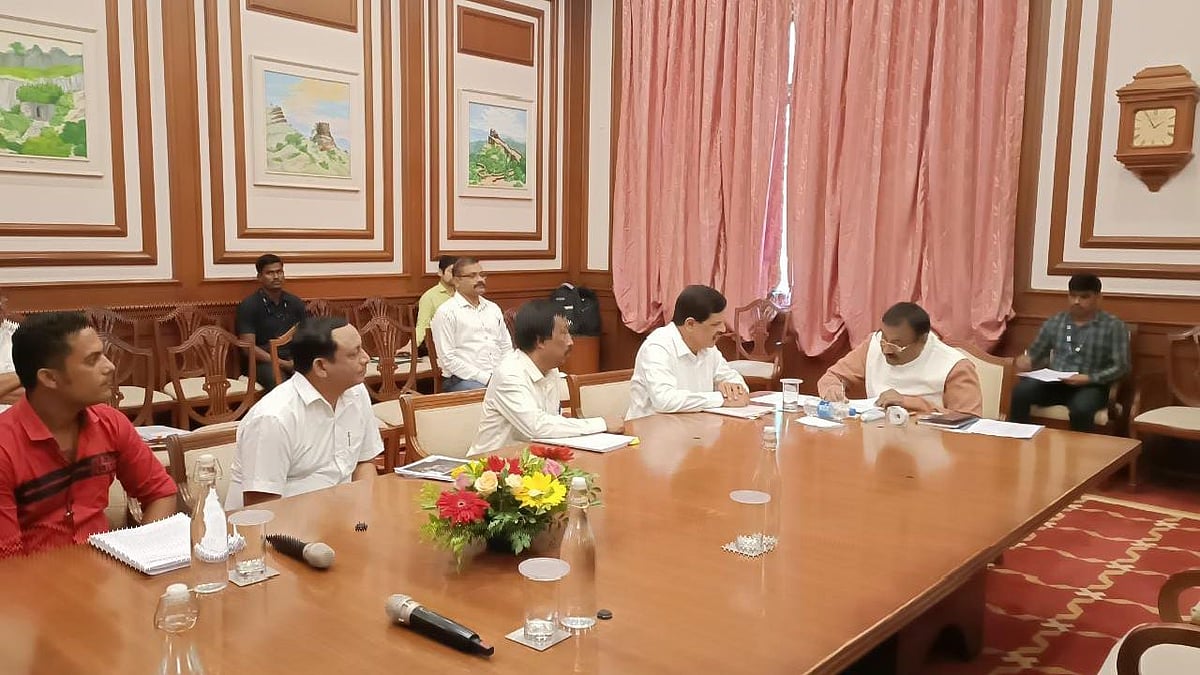 Navi Mumbai: Fishermen, Sena leader Vijay Nahata demand immediate relief for those affected by MTHL Project - Vimarsana News