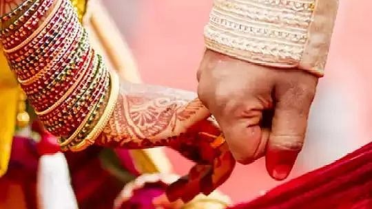 Odisha man weds 'transwoman' with wife's approval - Vimarsana News