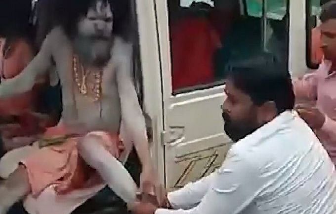 Maharashtra: 12 arrested so far by Sangli police in Sadhus assault case - Vimarsana News