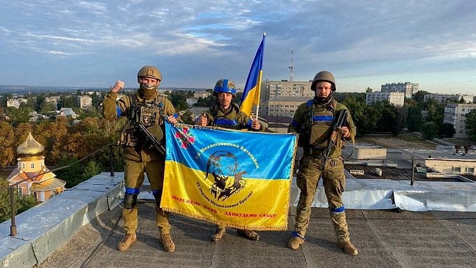 Russia loses key cities, announces troop pullback from Kharkiv area after Ukraine's counter-offensive - Vimarsana News