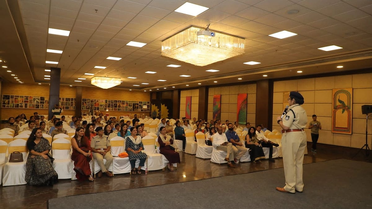 Mhow: Personal finance workshop organised for women cops - Vimarsana News
