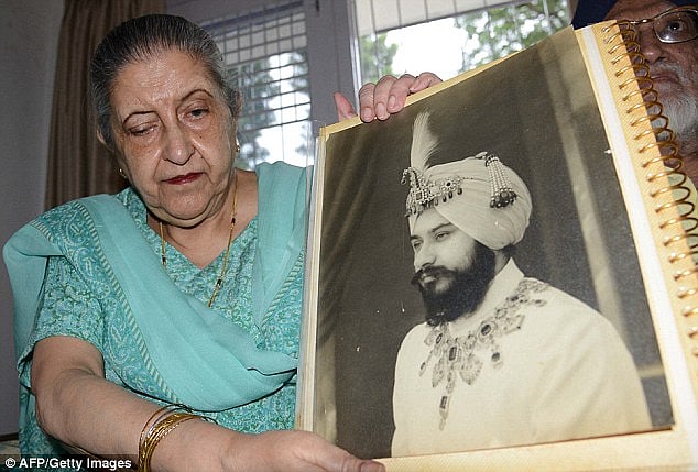 After a 30-year legal battle, Faridkot Maharaja's daughters get his assets - Vimarsana News