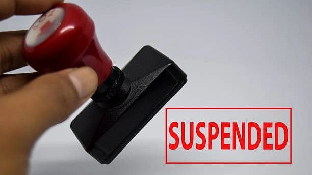 Dhar: Teachers in the dock for improper behaviour, suspended for misbehaving with girl students - Vimarsana News