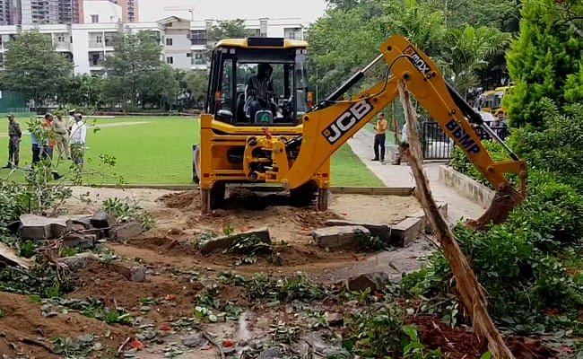 Bengaluru floods: 15 encroachments upon catchment areas demolished by bulldozers - Vimarsana News