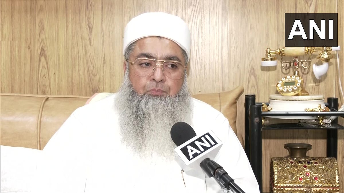 Mohan Bhagwat is 'rashtra-pita' & 'rashtra-rishi': All India Imam Organisation's chief after meeting RSS head - Vimarsana News
