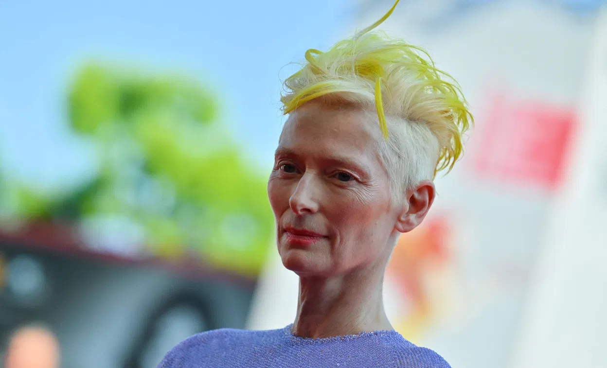 Doctor Strange' actress Tilda Swinton dyes her hair yellow to stand out for  Ukraine at Venice Film Festival