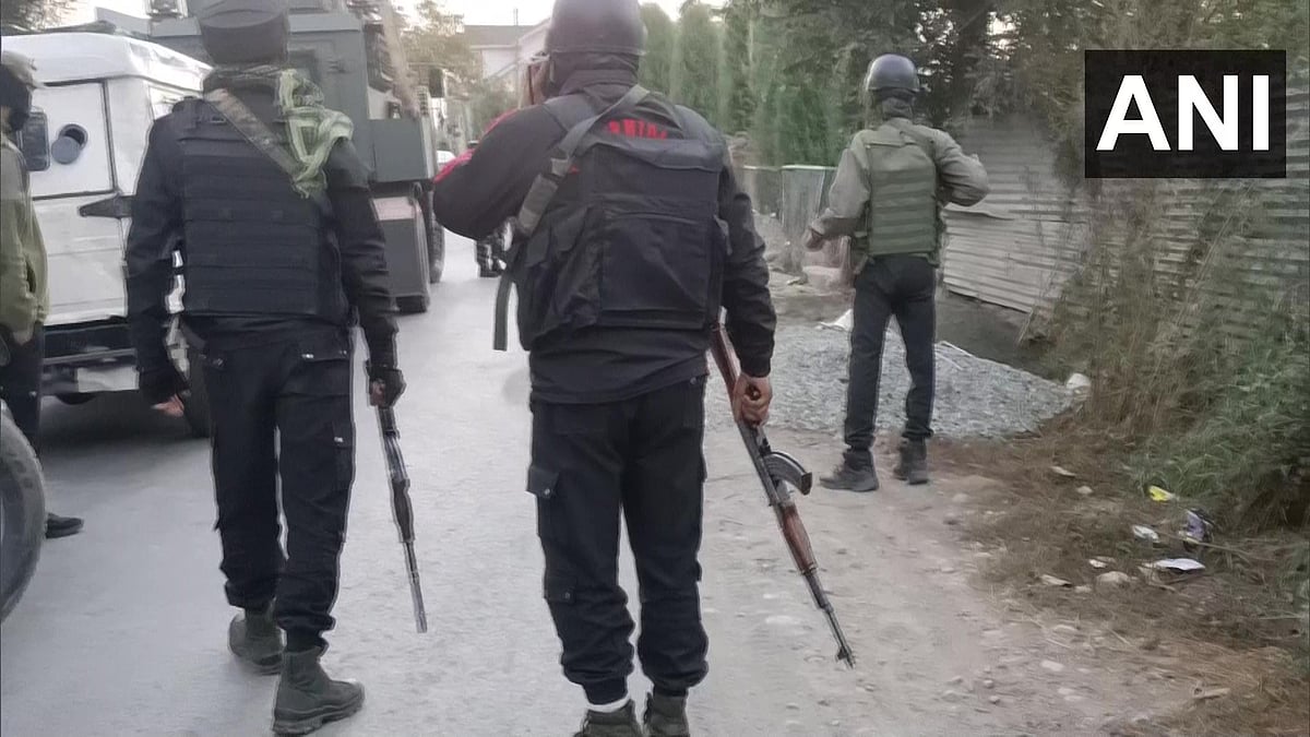 Jammu and Kashmir: 4 militants killed in two separate encounters in Shopian - Vimarsana News