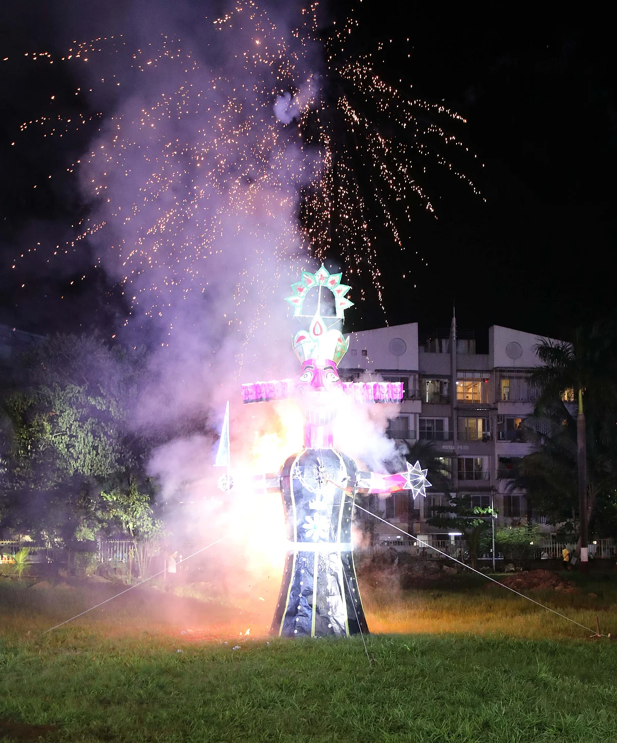 25-feet effigy of Ravana was burnt on the grounds of the Middle-Class society