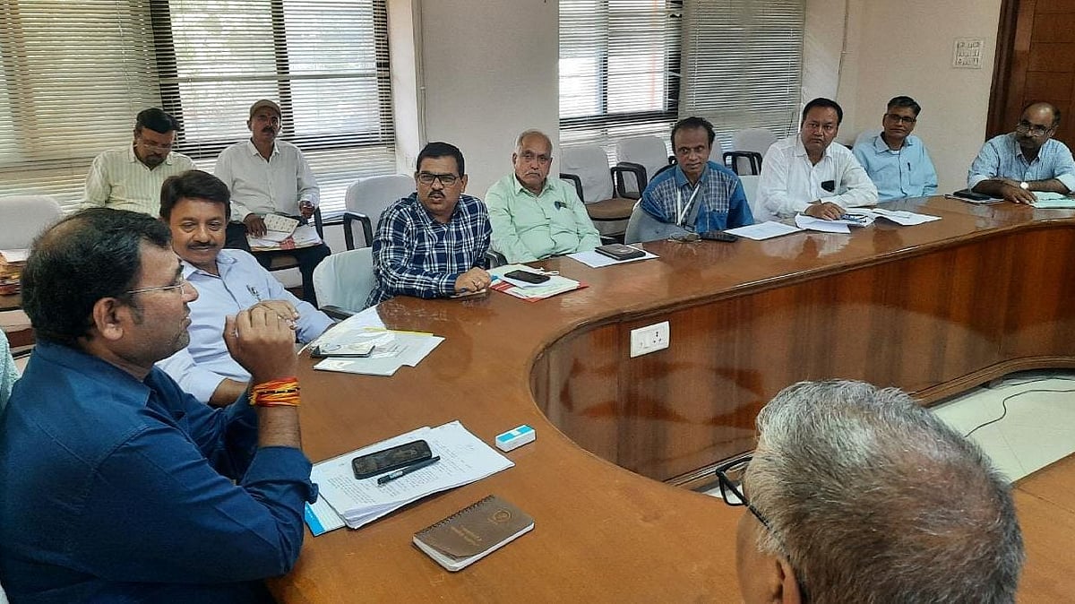Ujjain: Procure completion certificates of works from UMC says UDA CEO - Vimarsana News