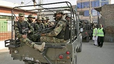 Two soldiers dead in shootout with militants in northwest Pak; suspected shooter of former top judge arrested - Vimarsana News