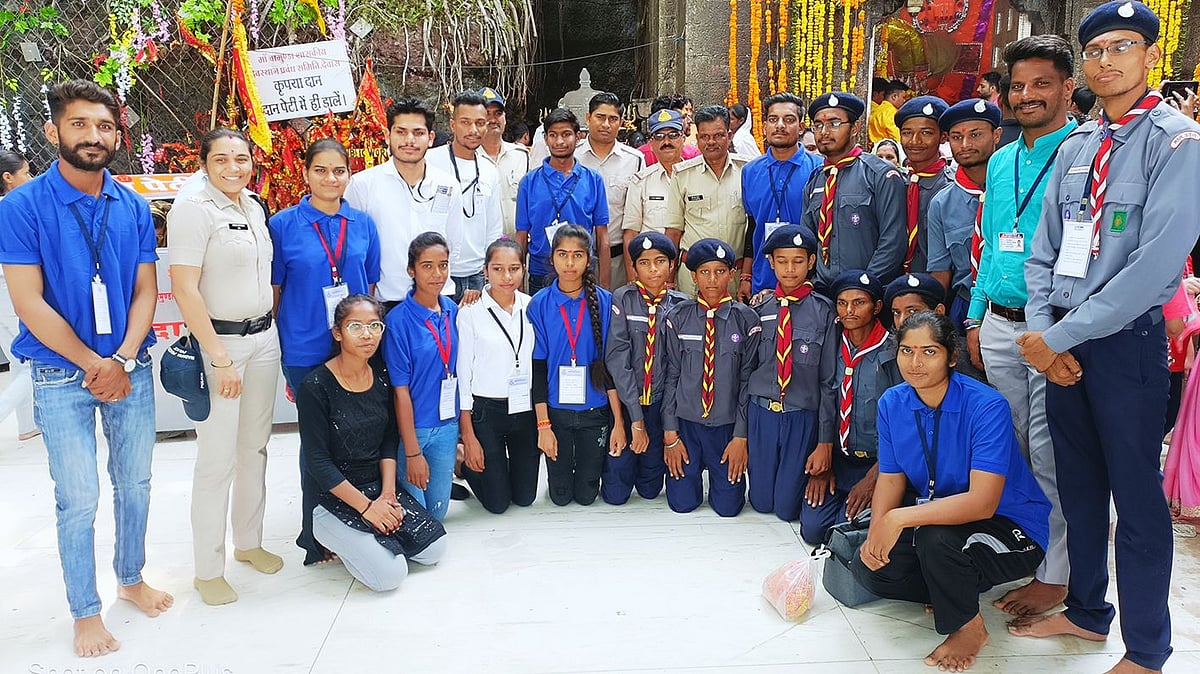 Dewas: Scouter volunteers assist Navratri devotees at Mata Tekri - Vimarsana News