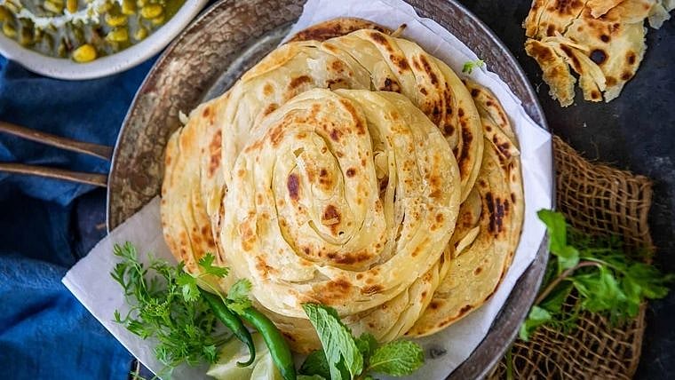 Gujarat authority justifies 18% GST on paratha vs 5% on khakhra and chapati, here's the logic behind it - Vimarsana News