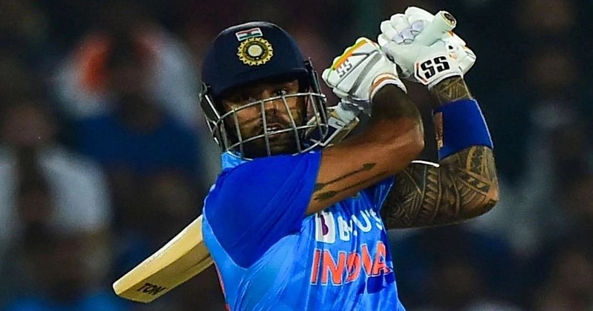 ICC T20: खिलाड़ी रैंकिंग में सूर्यकुमार यादव नंबर 1 पर पहुंचे ICC T20: खिलाड़ी रैंकिंग में सूर्यकुमार यादव नंबर 1 पर पहुंचे