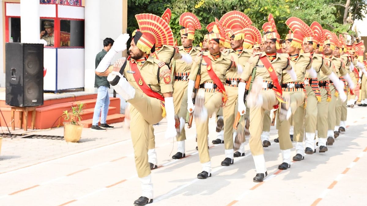 Indore: Oath Parade organised by the BSF - Vimarsana News