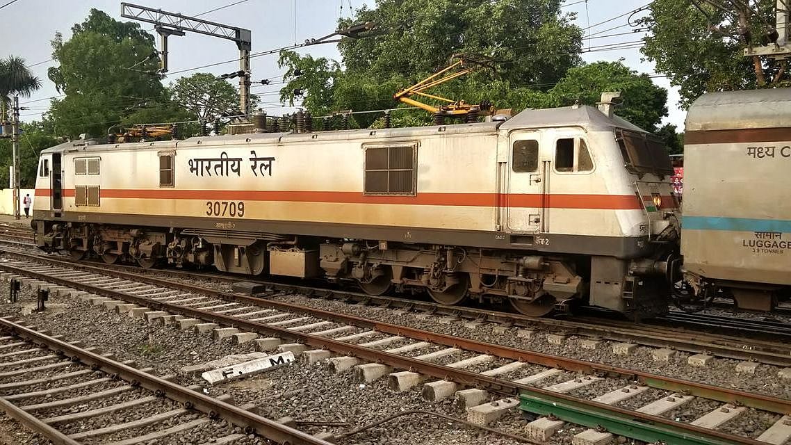 Indian Railways to introduce express cargo service soon between Mumbai-Delhi - Vimarsana News