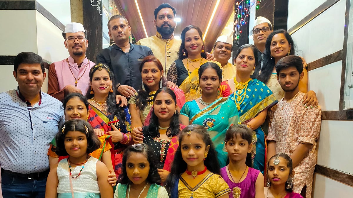 Navratri is a stress buster for residents of Navi Mumbai housing societies - Vimarsana News