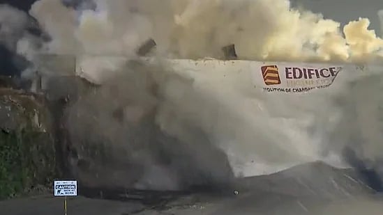 Pune: Old bridge in city's Chandani Chowk razed through controlled explosion - Vimarsana News