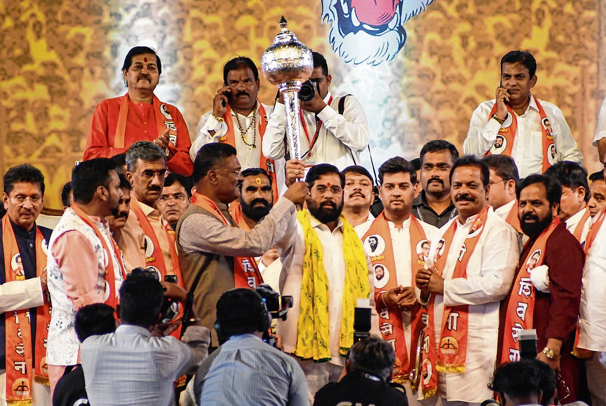 Dussehra Rally 2022: All other Thackerays with Shinde - Vimarsana News