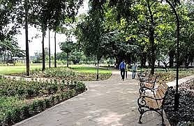 Mumbai: BMC launches inquiry into misuse of 12 gardens adopted by World Renewal Spiritual Trust - Vimarsana News