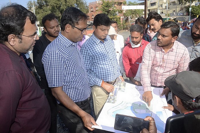 Ujjain: 'Prepare DPR for widening all 4 arms of Hariphatak overbridge' - Vimarsana News