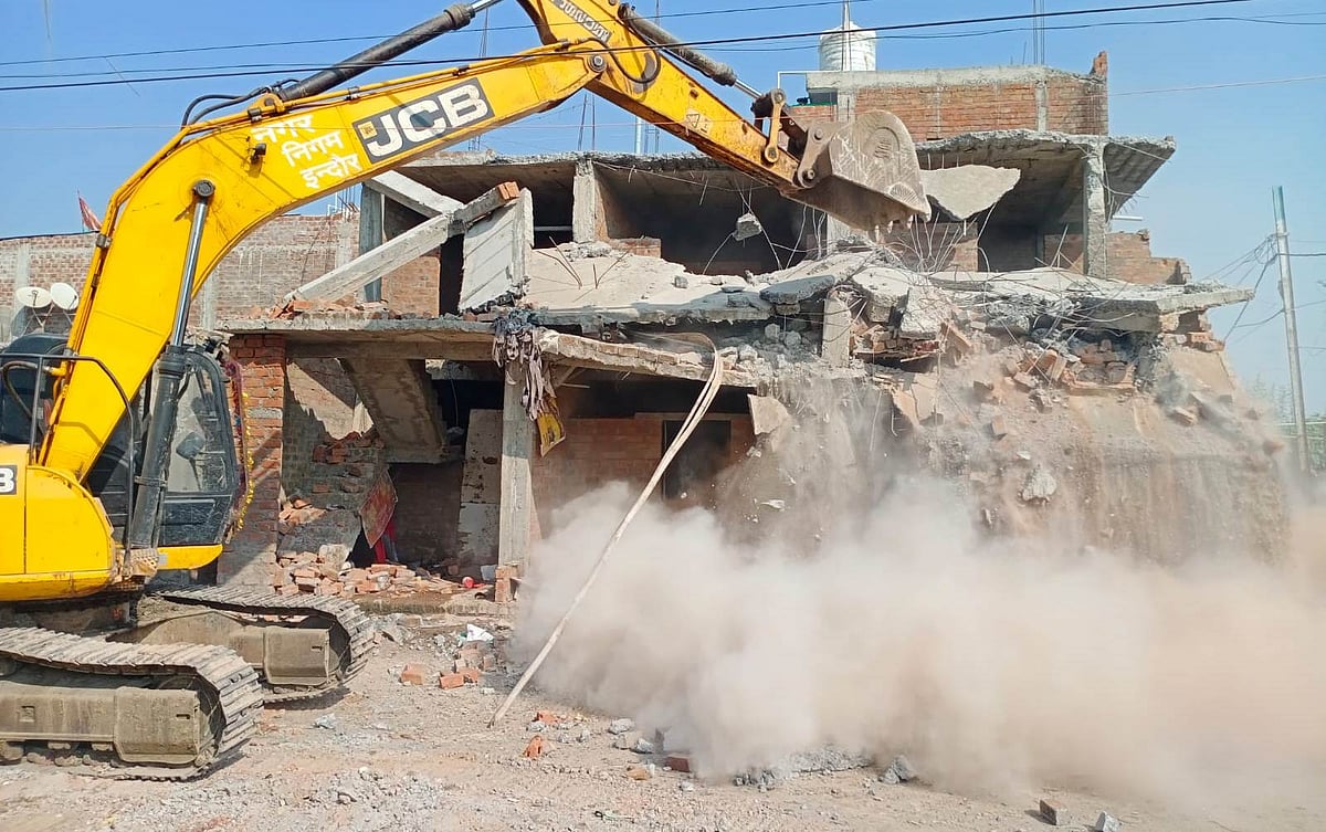 Indore: 10,000 sq ft illegally occupied land freed - Vimarsana News