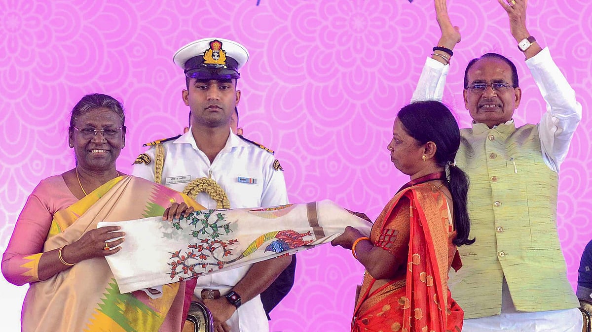 Bhopal: Economic self-reliance empowers women, says President Murmu - Vimarsana News