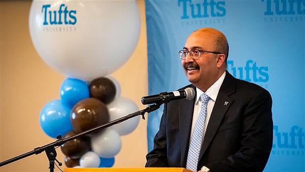Indian-American Sunil Kumar takes over as president of Tufts University - Vimarsana News