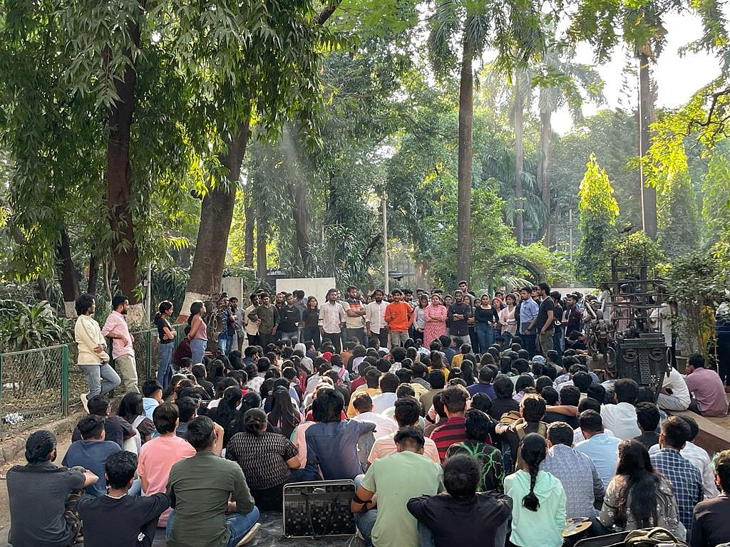 Mumbai: Fine arts students from JJ college withdraw art from exhibition - Vimarsana News