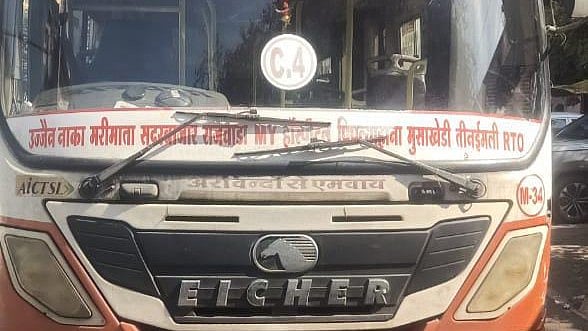 Indore: City bus found jumping red light 12 times - Vimarsana News