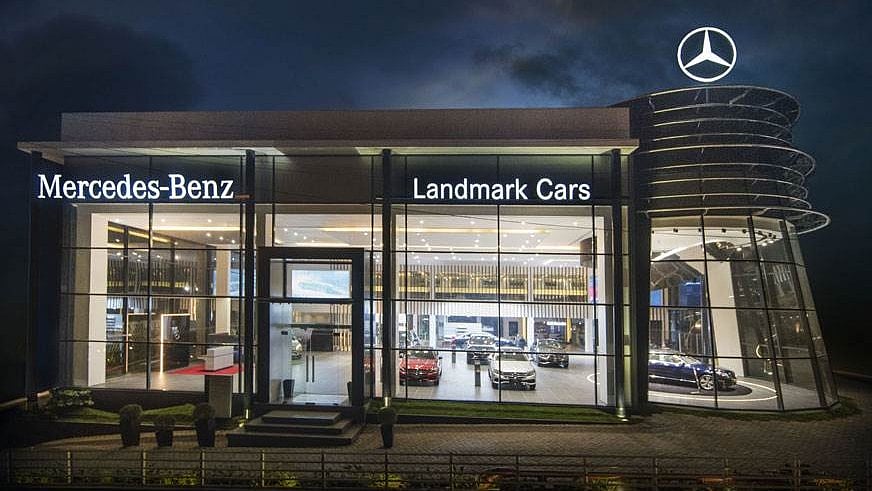 Landmark Cars shares debut nearly 7% lower - Vimarsana News