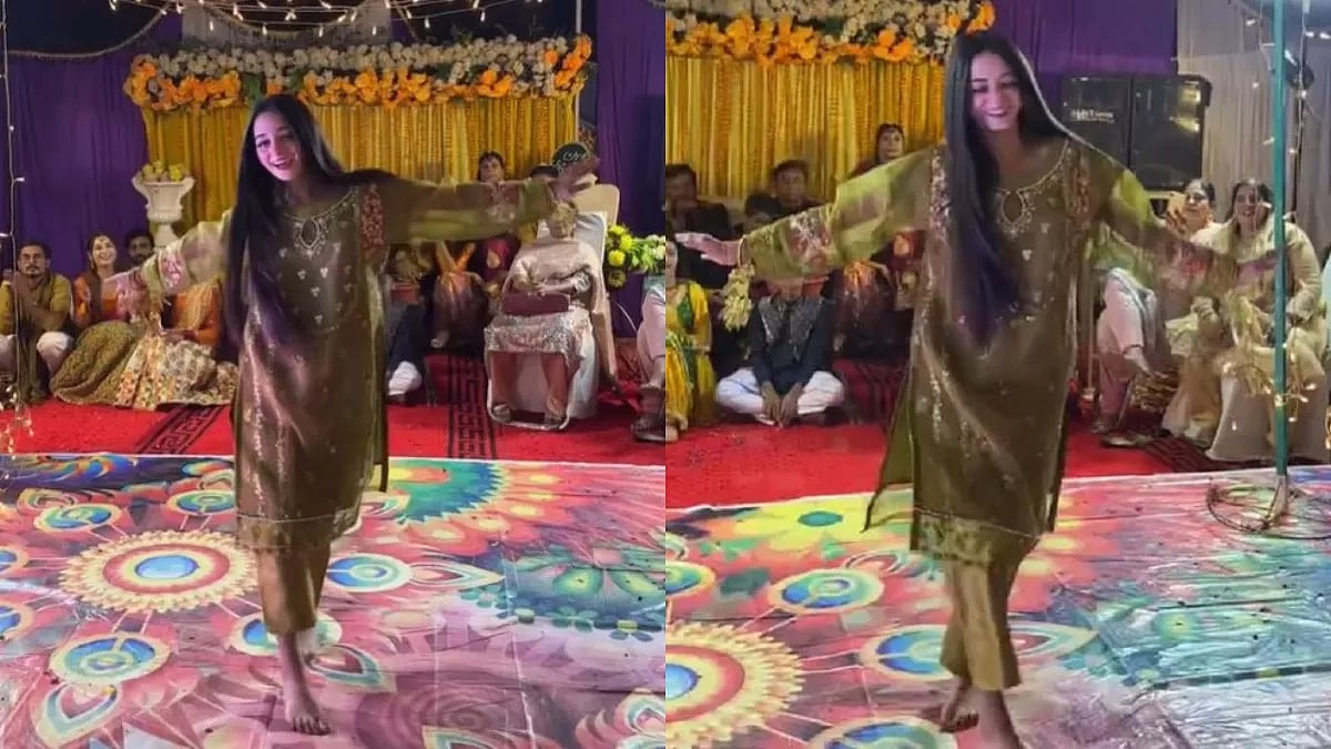 Pakistan: Is 'Mera Dil Ye Pukare Aaja' fame Ayesha selling her viral dress? Here's what the internet says - Vimarsana News