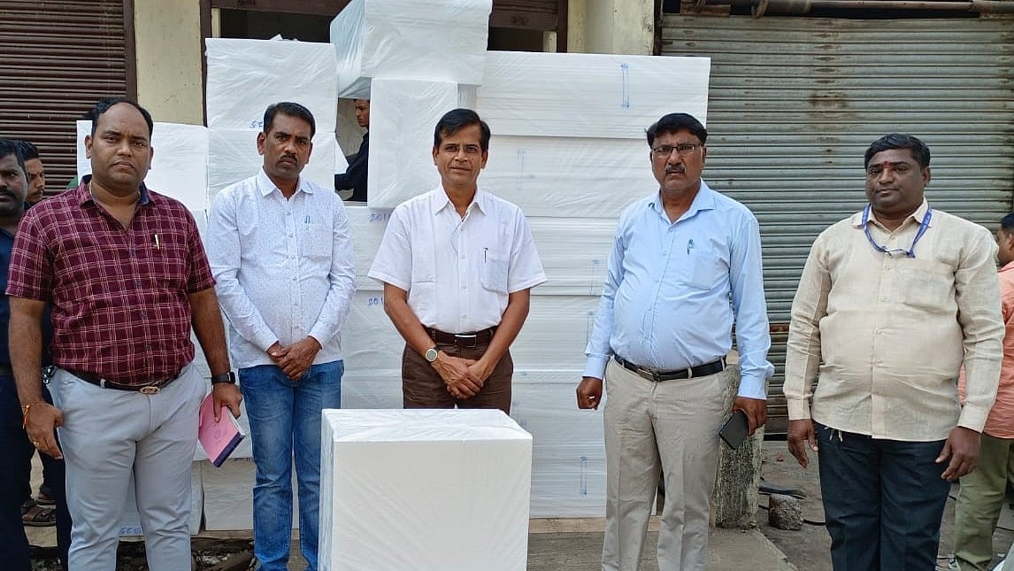 Navi Mumbai: NMMC seizes over 2,000 kg of single-use plastic from Turbhe ward - Vimarsana News