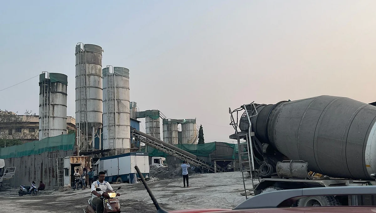 Thane: Ghodbunders villagers breathe cement after excessive construction of mix concrete plants in...