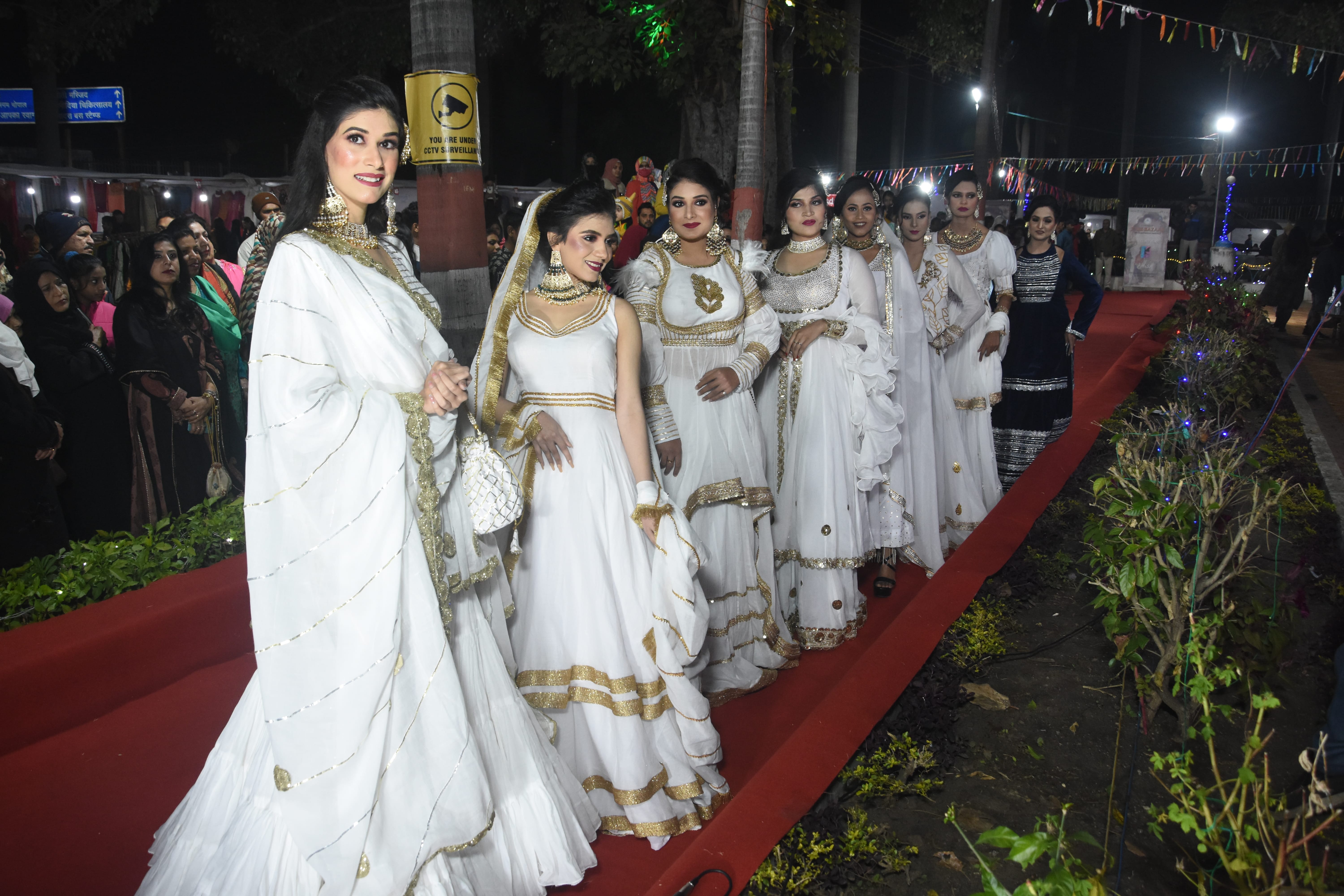 Pari Bazaar2022 Day 3 Models showcase Bhopal culture at fashion show